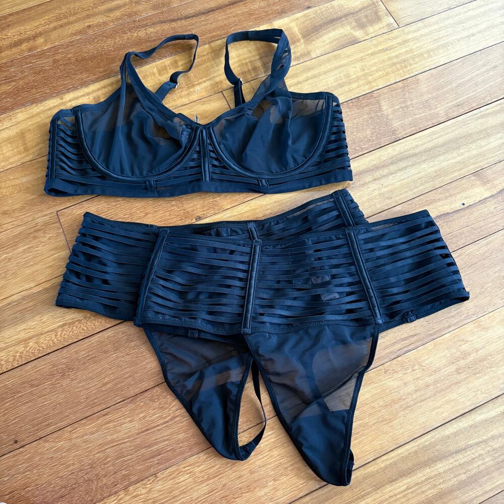 Victoria's Secret Black Ribbon Sheer Bra and Thong Set Size 38D/M